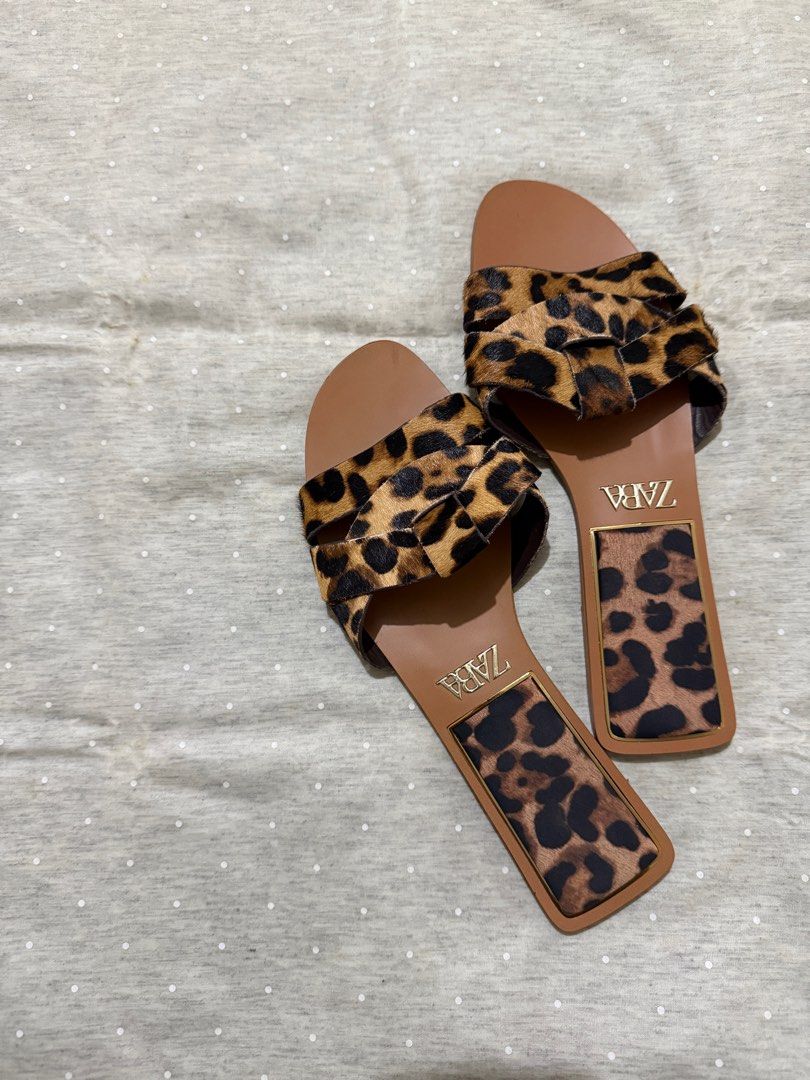 Zara animal print leather flat sandals 2025