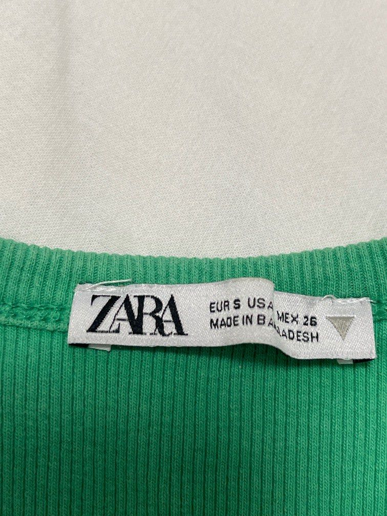 Zara Green Racerback Tank Top (Category: Sleeveless) located in Pasig City. Submitted by preloved_bysoph (Listing ID 1335838430, Image 3). Description: .