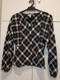(Category: ) located in . Submitted by bainycloset (Listing ID 1335814370, Image 1). Description: .