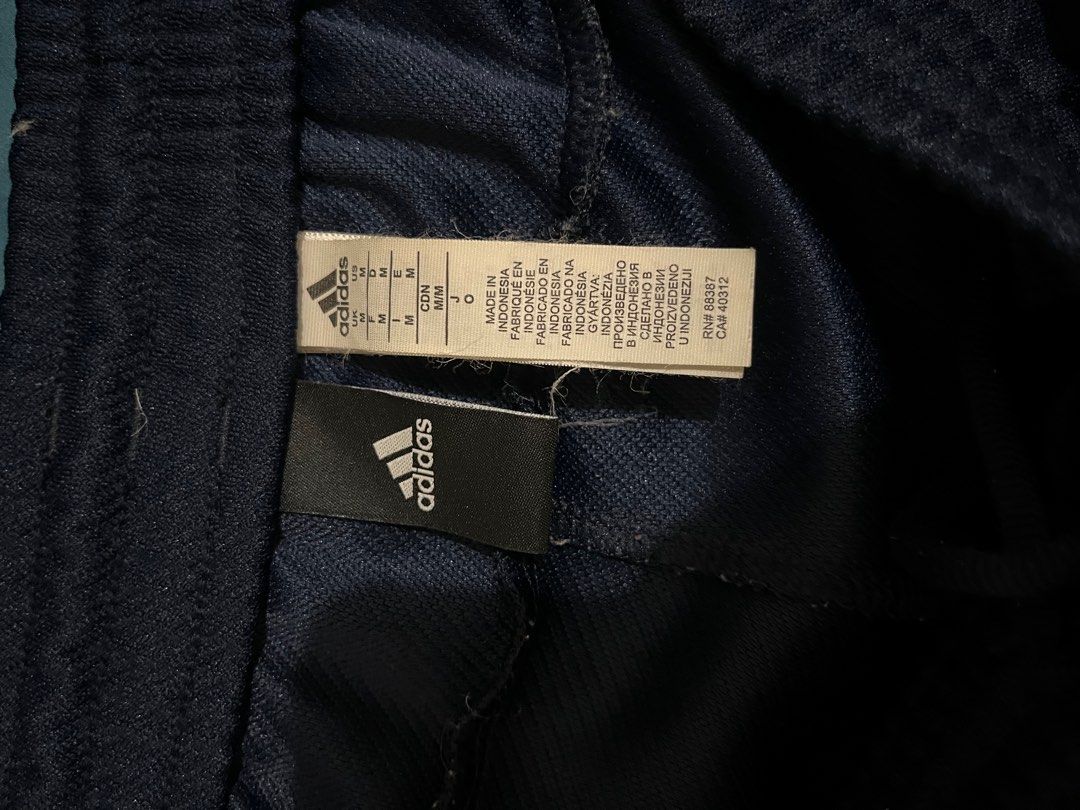 Adidas Zipper Track Pants Blue (Category: Joggers) located in Paranaque City. Submitted by entown (Listing ID 1336111778, Image 3). Description: .