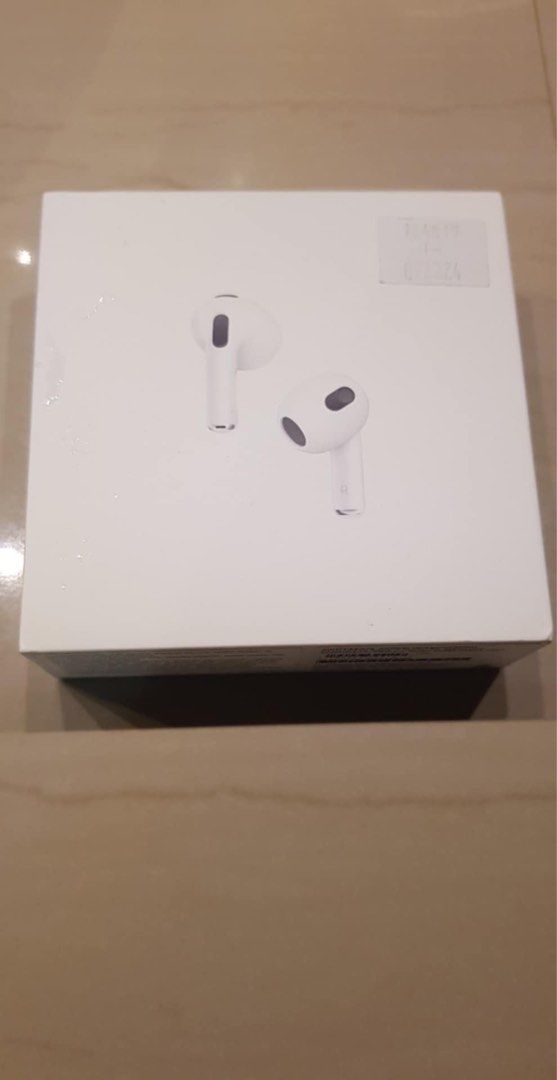 Airpods Gen 3 (Category: Portable Audio Accessories) located in Santa Rosa. Submitted by chikikayyyy (Listing ID 1336110777, Image 3). Description: Airpods Gen 3 Authentic • Brandnew • Sealed Moneyback guaranteed if proven fake 💯.