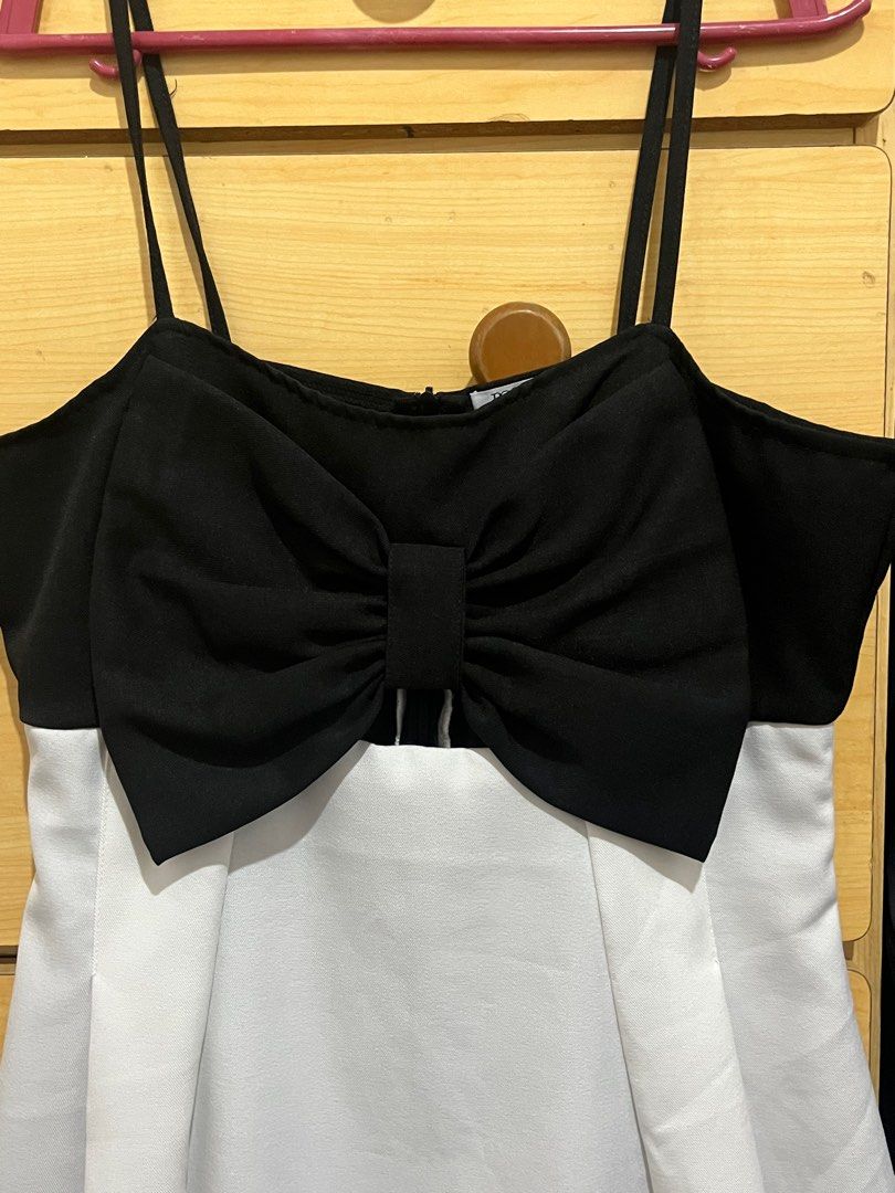 BSCO Blackpink Jennie Romper (Category: Rompers) located in San Juan, La Union. Submitted by mirrorball27 (Listing ID 1336115566, Image 2). Description: Never used. Not my size. Best fit XS-S frame. Actual pics posted. For formal or casual wear..