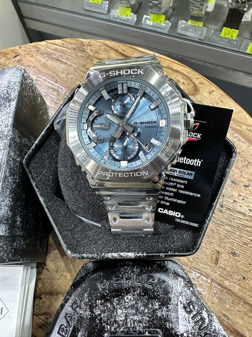 全新CASIO G-SHOCK GMC-B2100D-1A 黑面，GMC-B2100AD-2A冰藍面, Tough 