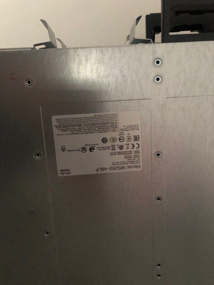 cisco switch (Category: Office & Business Technology) located in Singapore. Submitted by iphone_sell (Listing ID 1336065098, Image 1). Description: .