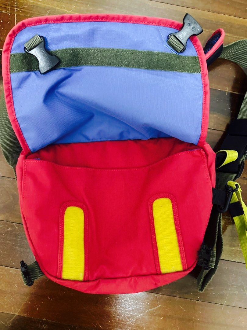 Crumpler Billy Messenger Bag Men s Fashion Bags Sling Bags on Carousell