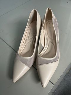 (Category: ) located in . Submitted by shoppink_kl (Listing ID 1336112029, Image 1). Description: .