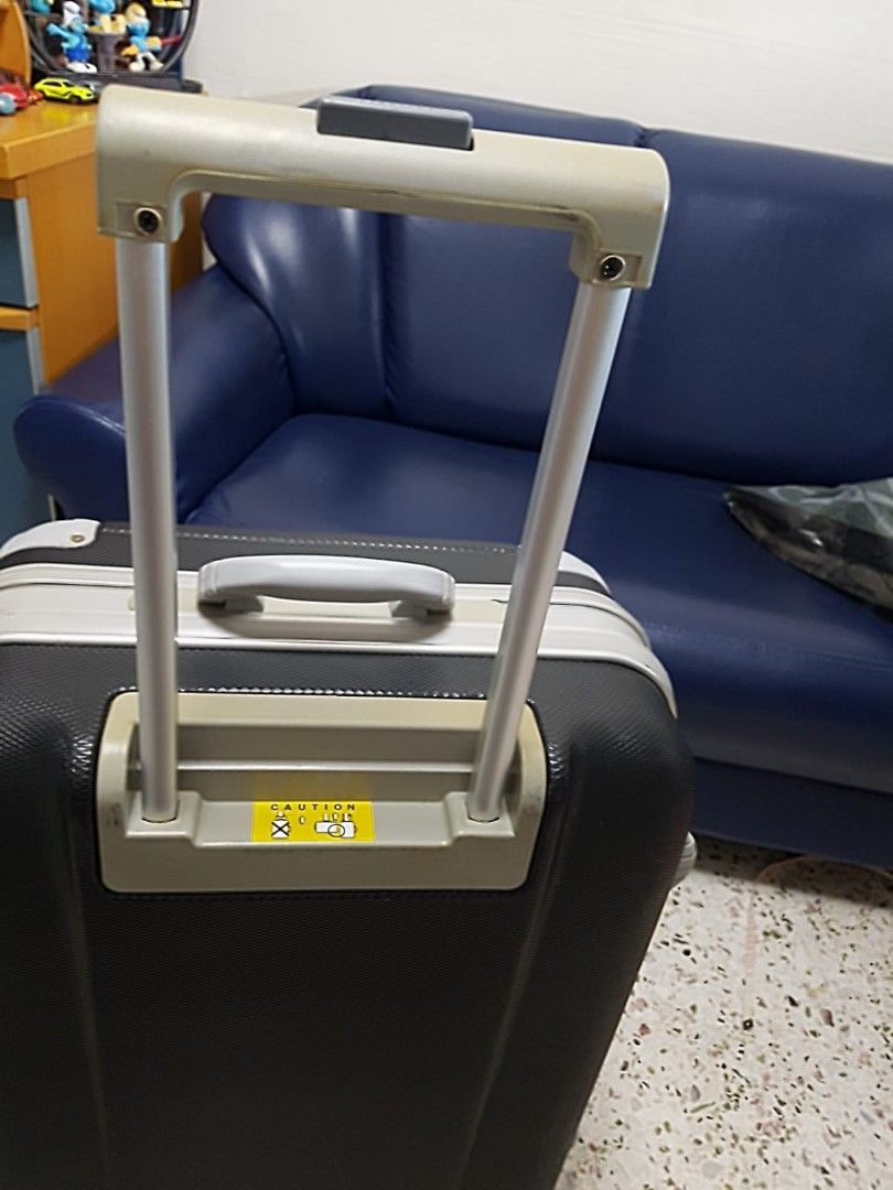 Giogracia luggage clearance