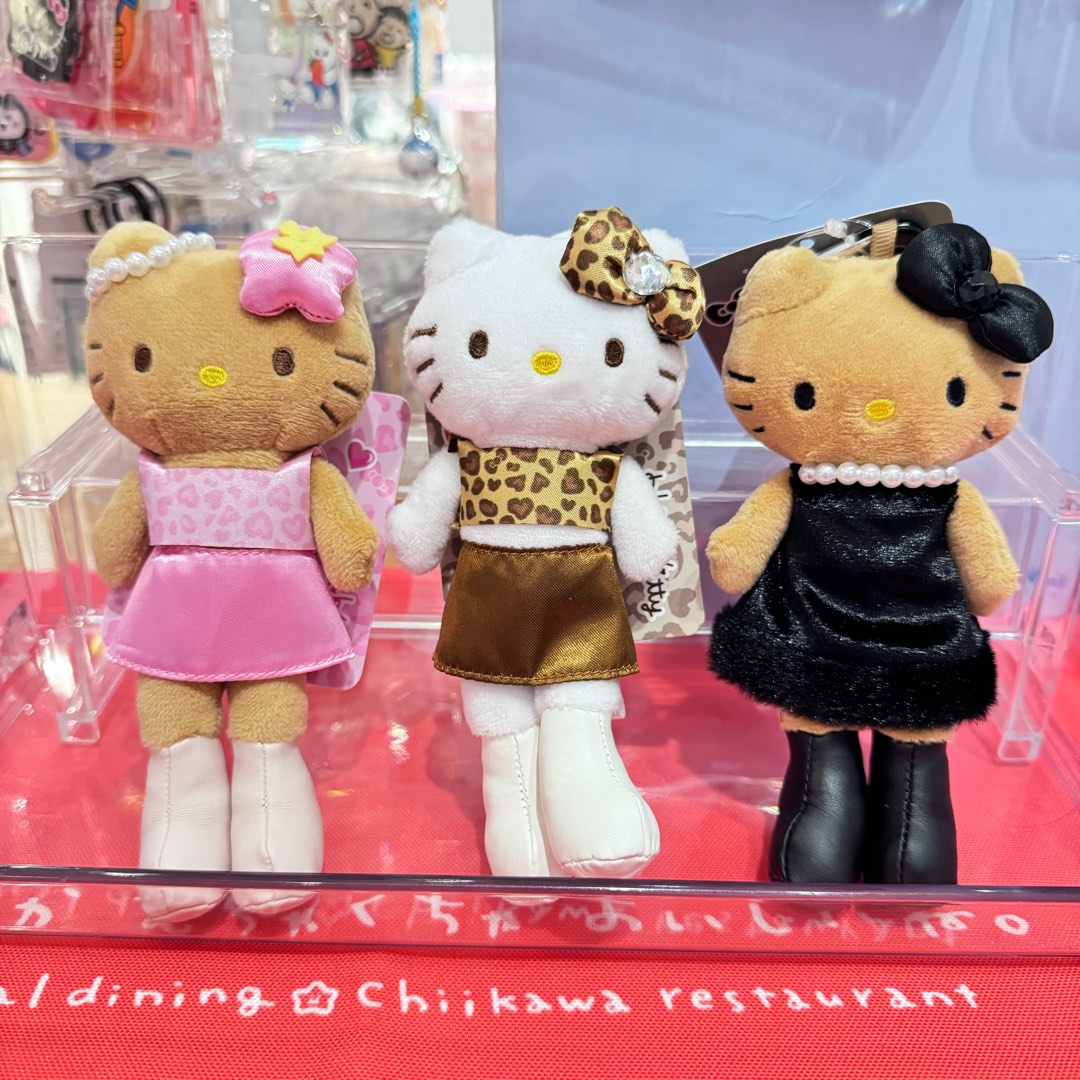 長腿hello kitty玩偶吊飾 制服黑皮 main image 1