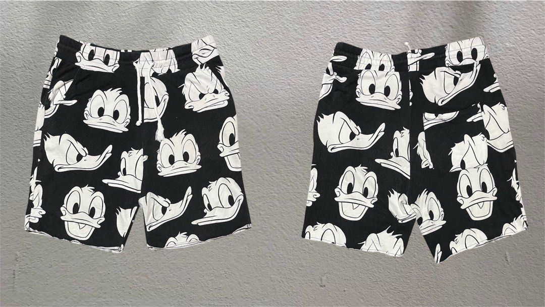 H M Donald Duck Short Men s Fashion Bottoms Shorts on Carousell