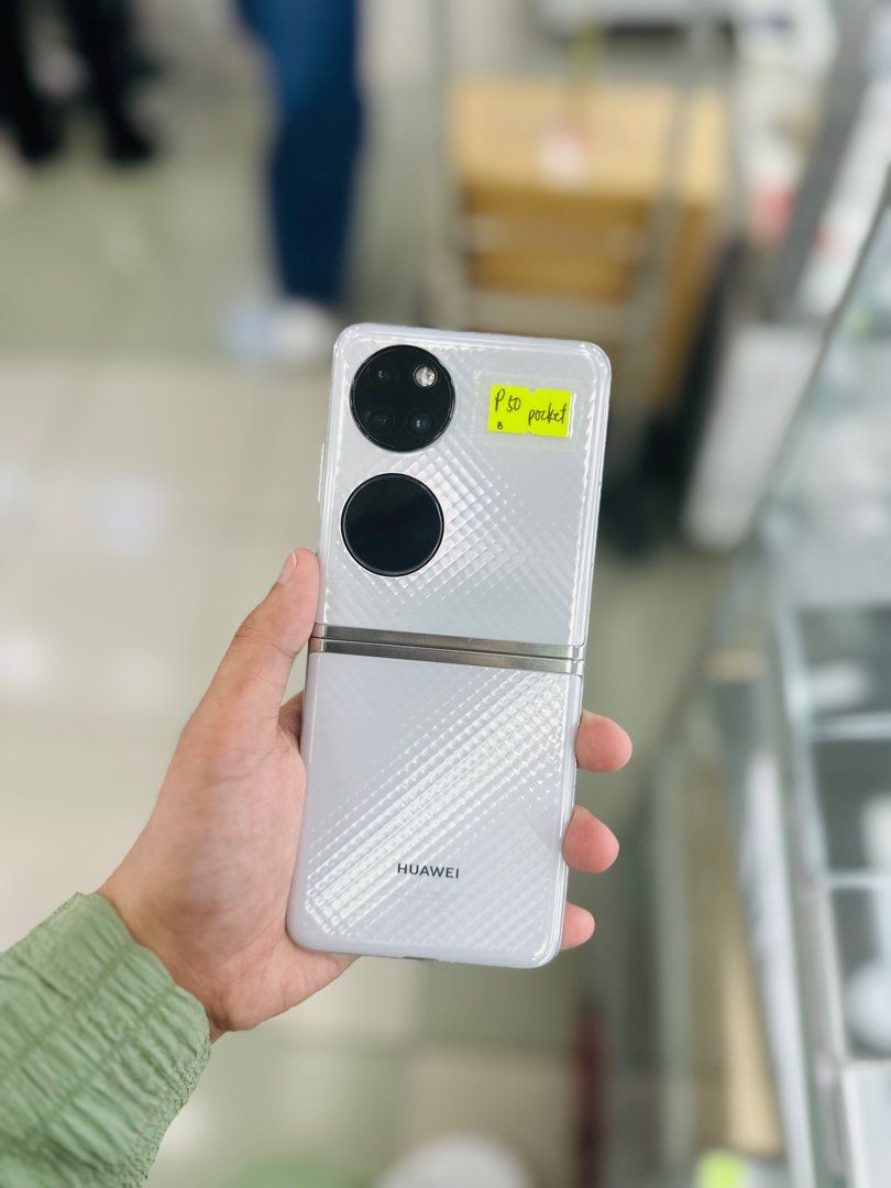 Huawei p50 Pocket 8/256GB GLOBAL NO ISSUES (Category: Huawei) located in San Juan City. Submitted by saabangadgetshop (Listing ID 1336135379, Image 1). Description: Onhand | Pre-owned Huawei P50 Pocket 8/256GB NTC APPROVED OPENLINE NO HIDDEN ISSUES NO HISTORY OF REPAIR 99%Smooth TEST TO SAWA RESET ALL YOU WANT NOT REFURBISHED AUTHENTIC PHONE ALL WORKING Mode of Payment : ⬇️ ▪️Cash ▪️Bank Transfer ▪️Gcash 📍Installment available here thru: 📍 ▪️Cr