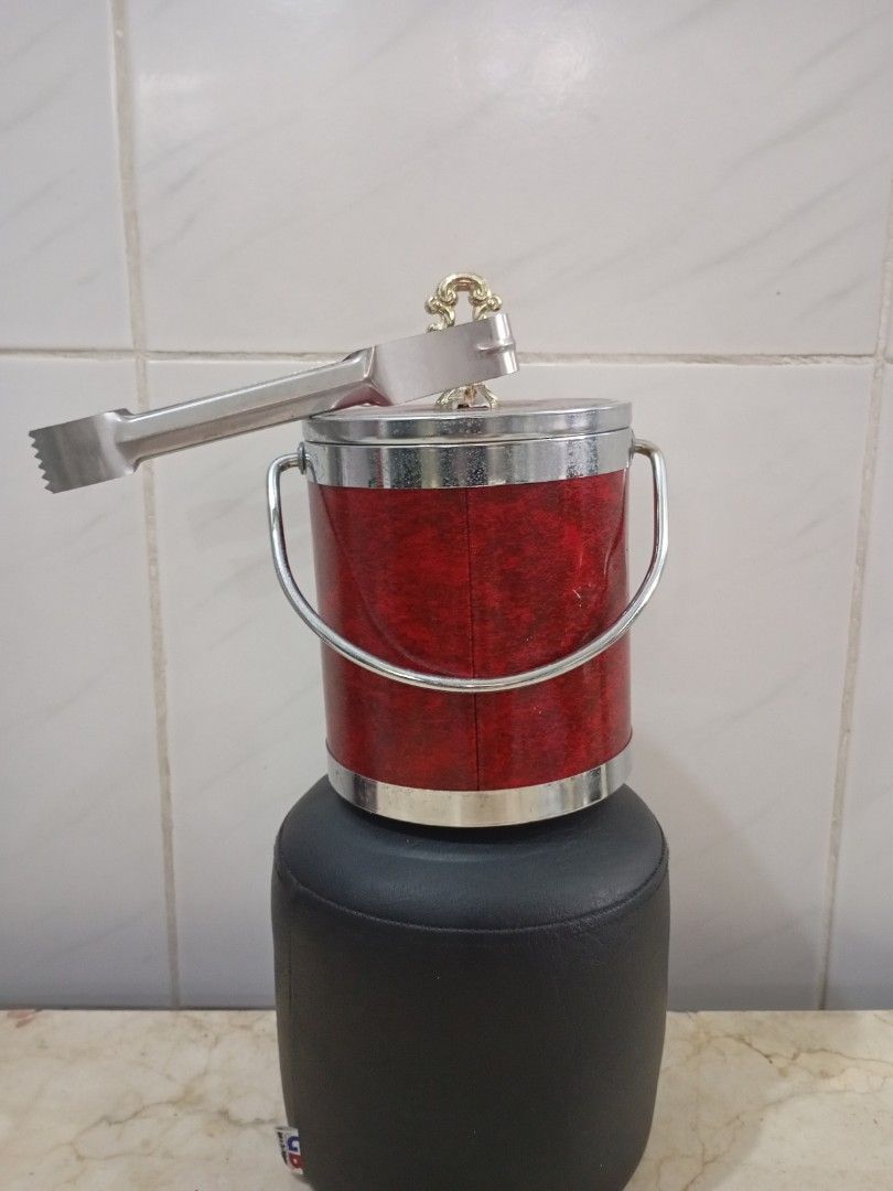 Ice bucket (Category: Pitchers & Dispensers) located in Las Pinas. Submitted by the_recycle_shop (Listing ID 1336041587, Image 2). Description: Good condition.