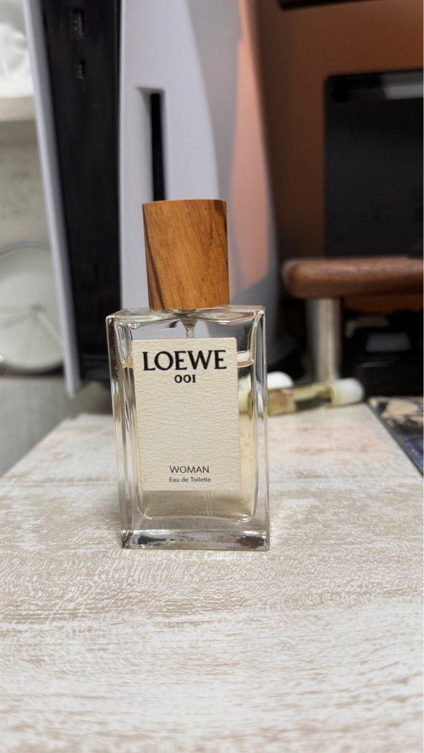 LOEWE 001 WOMAN Eau de Parfum 50ml LOEWE 001 WOMAN