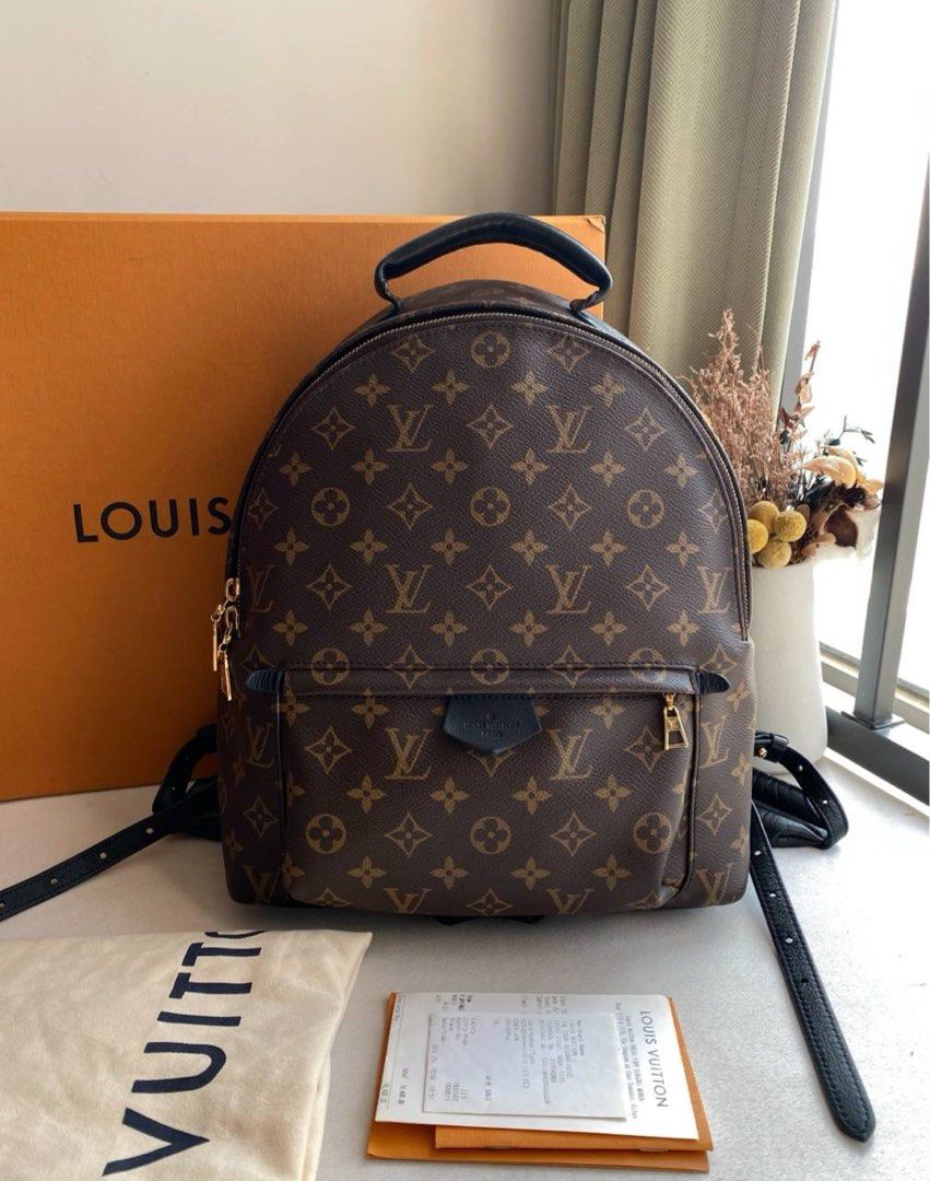 Louis vuitton medium backpack 2025