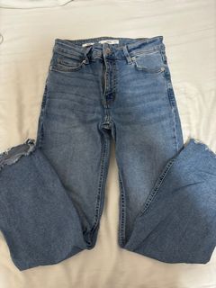(Category: ) located in . Submitted by chlo_whee (Listing ID 1336091036, Image 1). Description: .