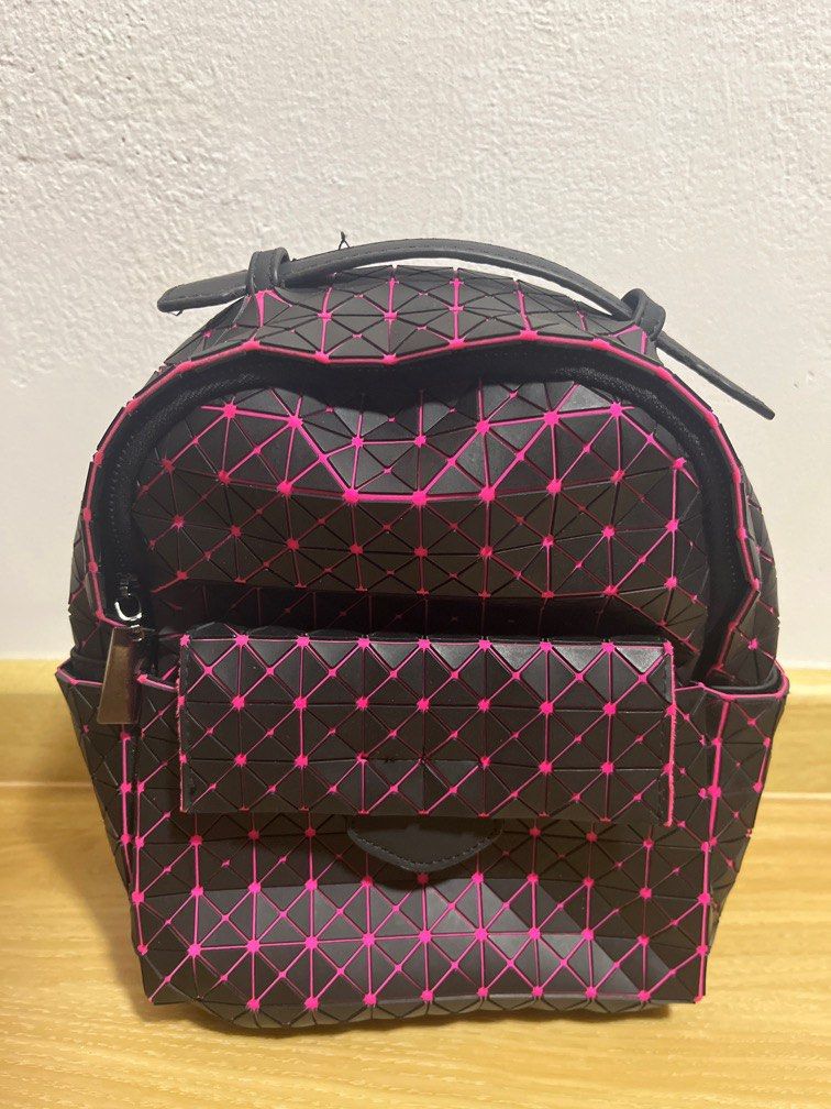 mini backpack (Category: Backpacks) located in Singapore. Submitted by wafflicious (Listing ID 1336092358, Image 1). Description: bought from korea a couple months ago, never used before selling because i dont like these types of bags anymore .