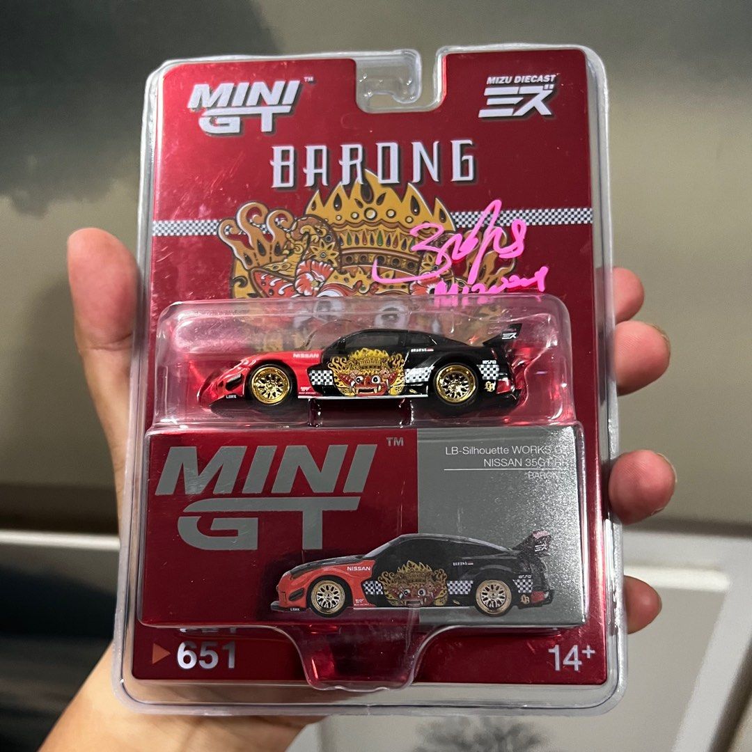 MINI GT X MIZU DIECAST SIGNED SET OF 3 EXCLUSIVELY DESIGNED