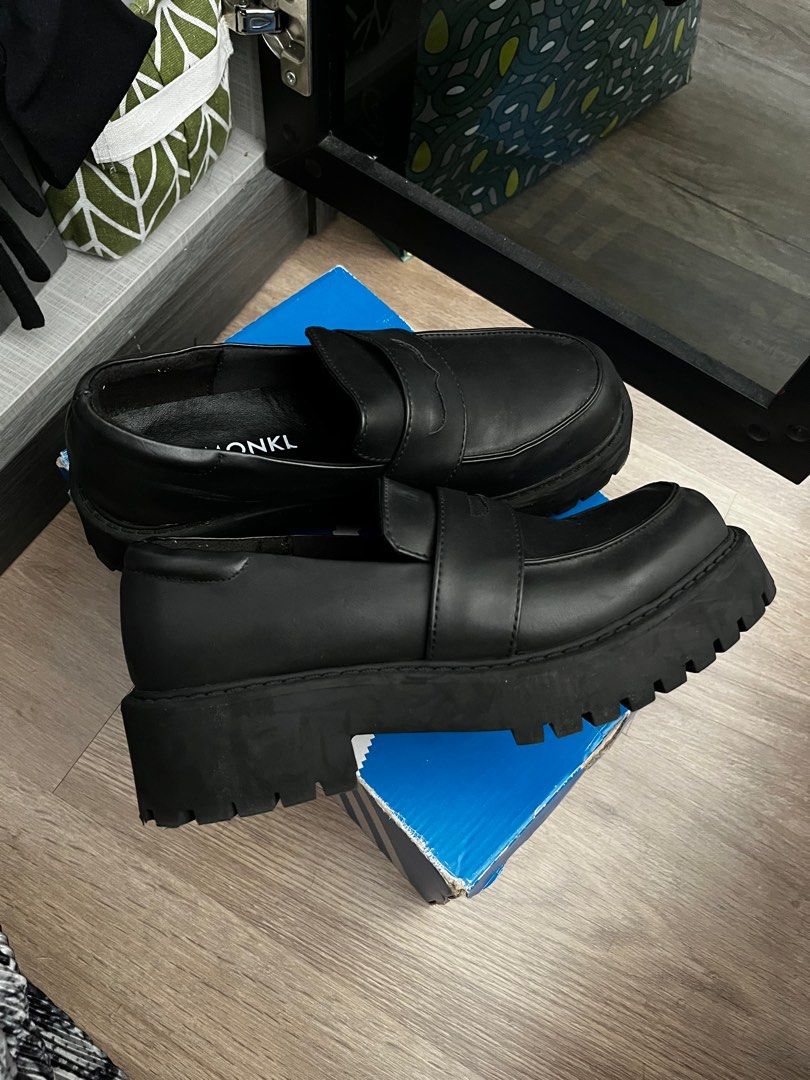 Monki flatform loafer in black deals