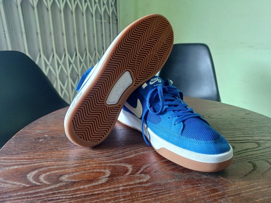 nike sb adversary 43