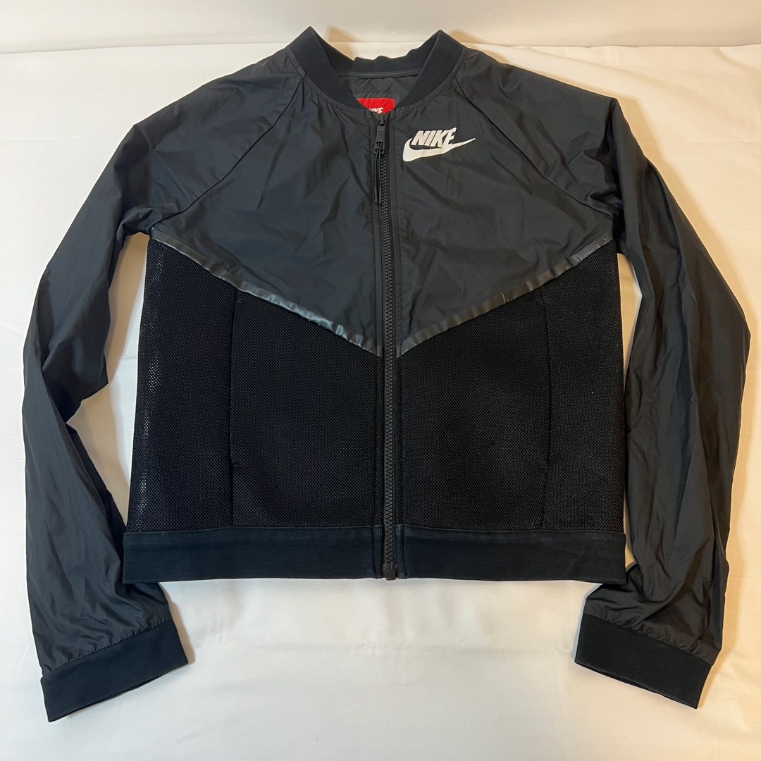 womens nike zip jacket