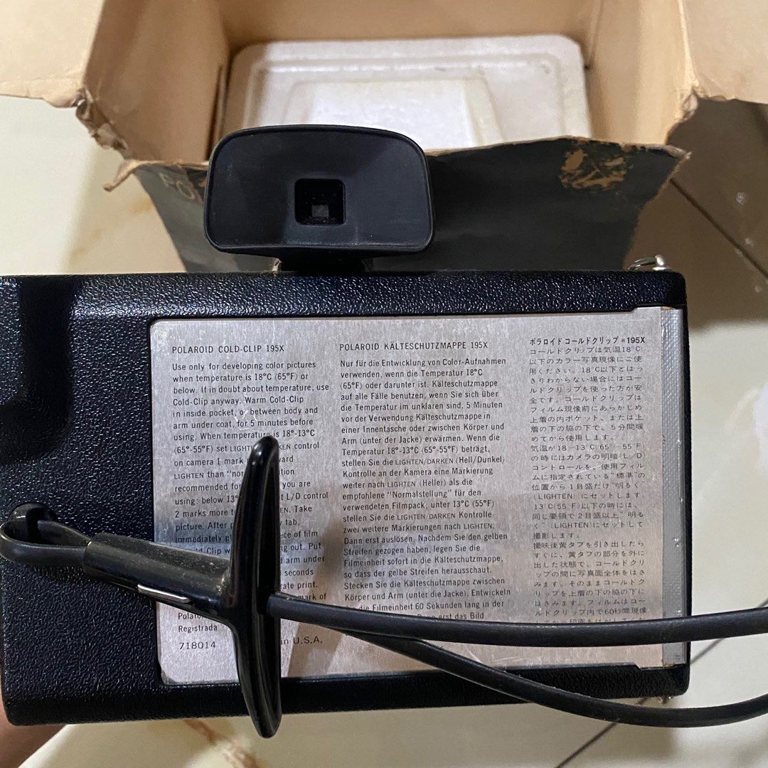 Polaroid Colorpack 100 Land Camera, Fotografi di Carousell