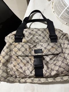 (Category: ) located in . Submitted by justmie (Listing ID 1335971816, Image 1). Description: .