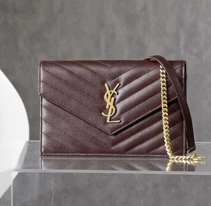 Saint Laurent Matelasse Leather Monogram Envelope Wallet on Chain (Complete with box, dustbag, booklate, tag) Size 19 x 3, 5 x 10, 5cm, Barang Mewah, Tas & Dompet di Carousell