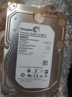Seagate 8TB Enterprise 3.5 harddisk SAS not Sata CMR grade64181272468995110