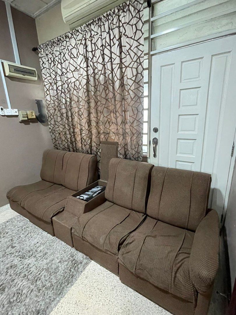 Sofas brown (Category: Sofas) located in Kota Bharu. Submitted by zullajohan (Listing ID 1336082185, Image 3). Description: Moving out sale 🔥🔥🔥 brown sofa set to letgo 🙏🏻 item have 6 pcs of sofa and 1 table ..come for viewing ..Selling below NP .. price still negotiable...