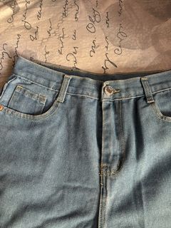 (Category: ) located in . Submitted by dopexmnl (Listing ID 1335984544, Image 1). Description: .