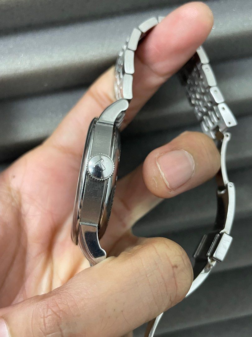 TISSOT le Locle Automatic black dial Men’s watch (Category: Luxury Watches) located in Manila. Submitted by luxemax_09 (Listing ID 1336032332, Image 3). Description: .