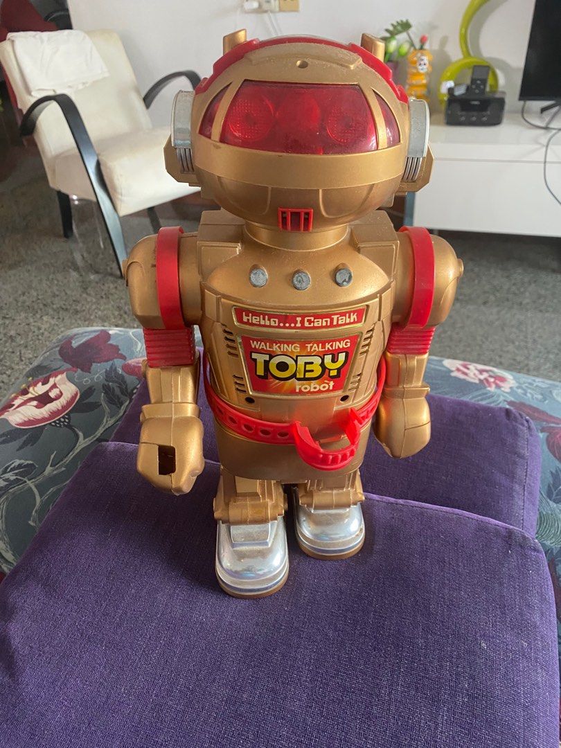 ロビン 最高峰の計測とデザインを併せ持つタイムピース│ROGER DUBUIS