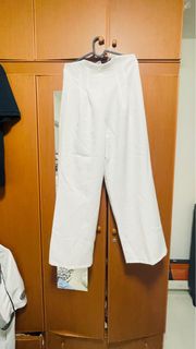 (Category: ) located in . Submitted by cheapclosett (Listing ID 1336112402, Image 1). Description: .