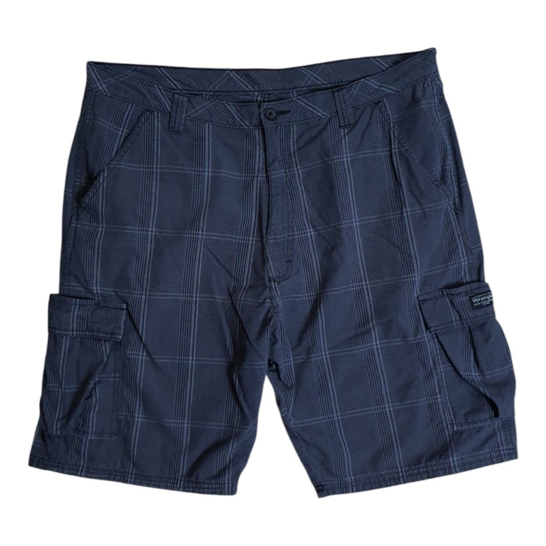 WRANGLER PLAID CARGO SHORT