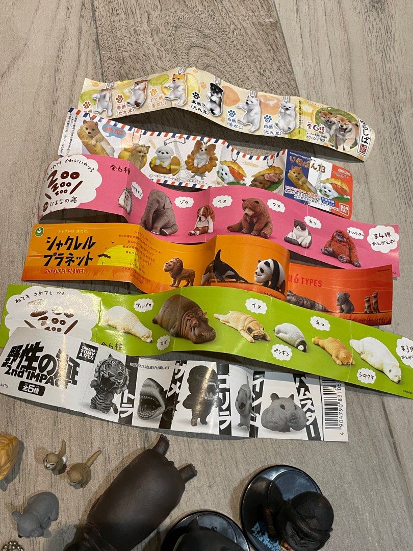 動物 轉蛋 扭蛋 休眠動物 睡眠動物園 戽斗動物園 戽斗星球 野性の証 嘶吼動物 厚道動物園 動物的下班時光 點心狗 柴犬 約克夏 大象 猩猩 鯊魚  猴子 河馬 狐蒙 無尾熊 白柴 黃金獵犬 貓 橘貓 動物公仔 日本轉蛋 杯緣子