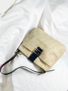 （分類：）位於 。 由 bagguhk 提交（商品編號 1336254044，圖片 1）。簡介： 。