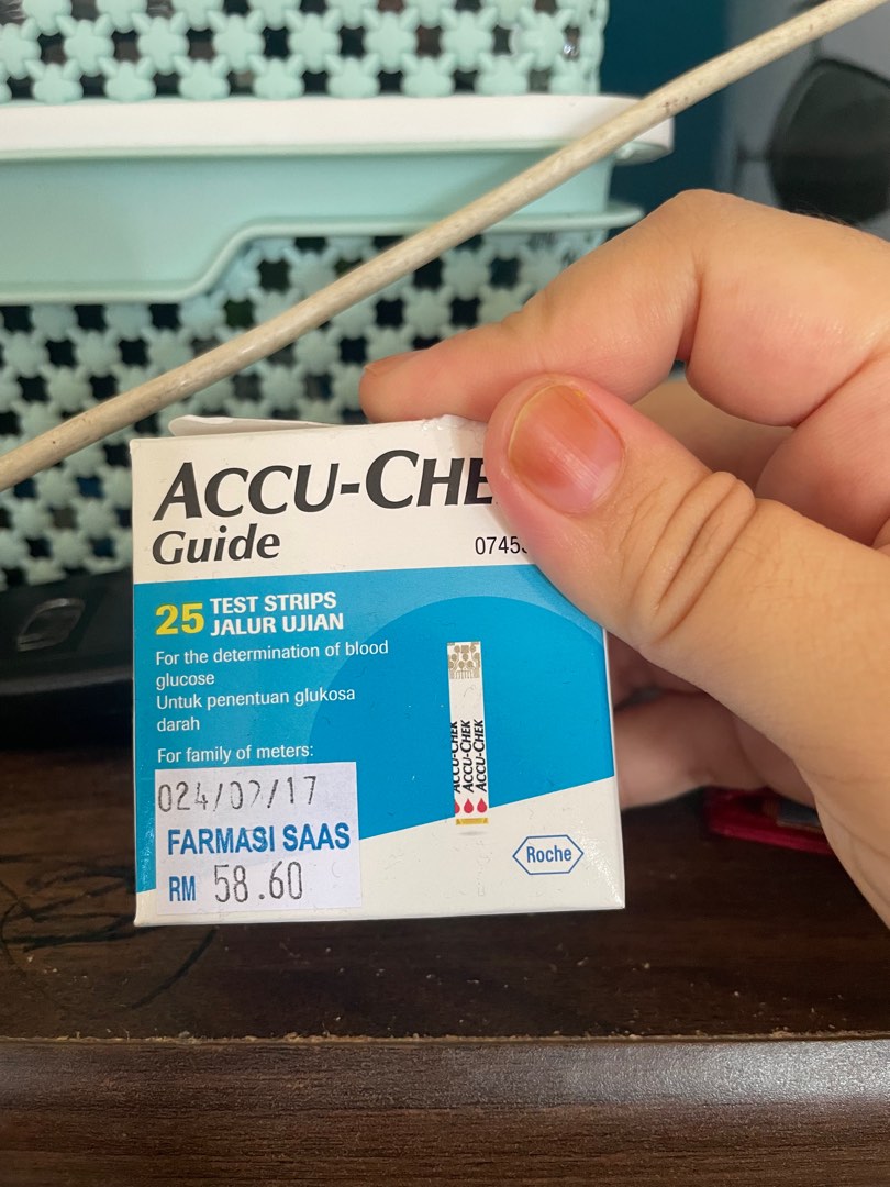 Accu-chek guide strip, Health & Nutrition, Health Monitors & Weighing ...