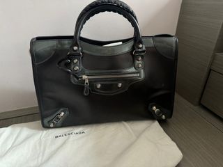 （分類：）位於 。 由 yilau407 提交（商品編號 1336187842，圖片 1）。簡介： 。
