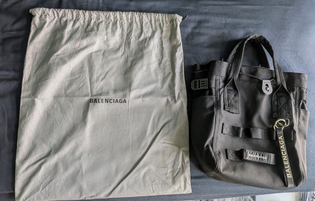 Balenciaga Small Army Tote., Luxury, Bags & Wallets on Carousell