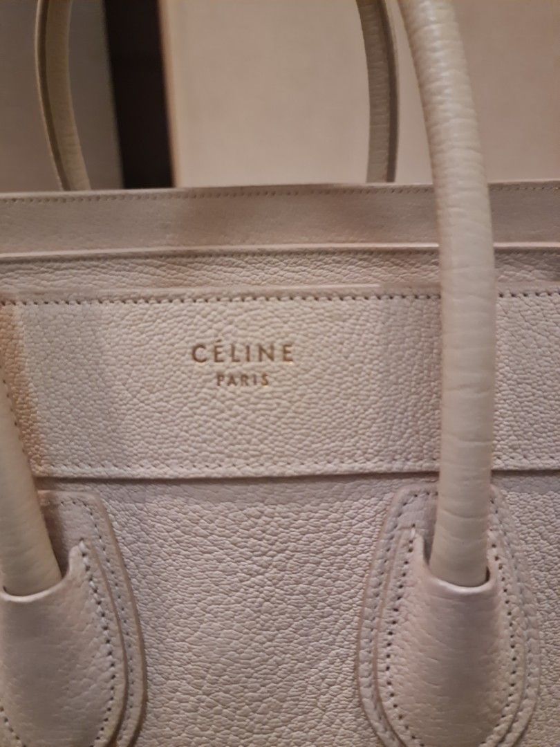 celine luggage (Category: Luxury Bags & Wallets) located in Manila. Submitted by attyguiabianca (Listing ID 1336170488, Image 2). Description: rush sale negotiable no inclusions very pretty in actual bought in osaka 2021.
