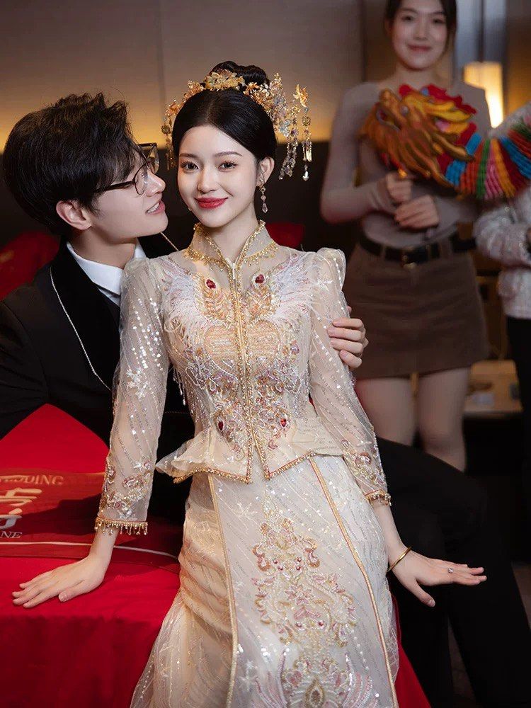 Chinese Wedding Dress 秀禾服婚服新娘结婚中式礼服, Women's