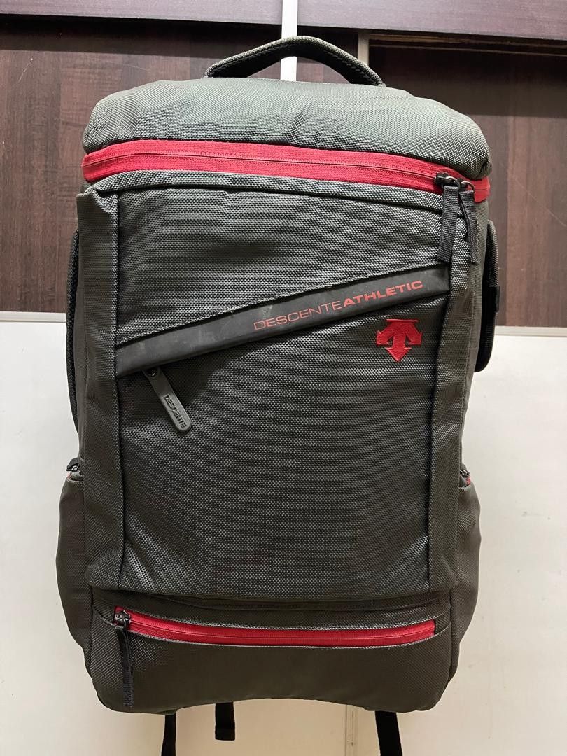 Descente athletic backpack discount