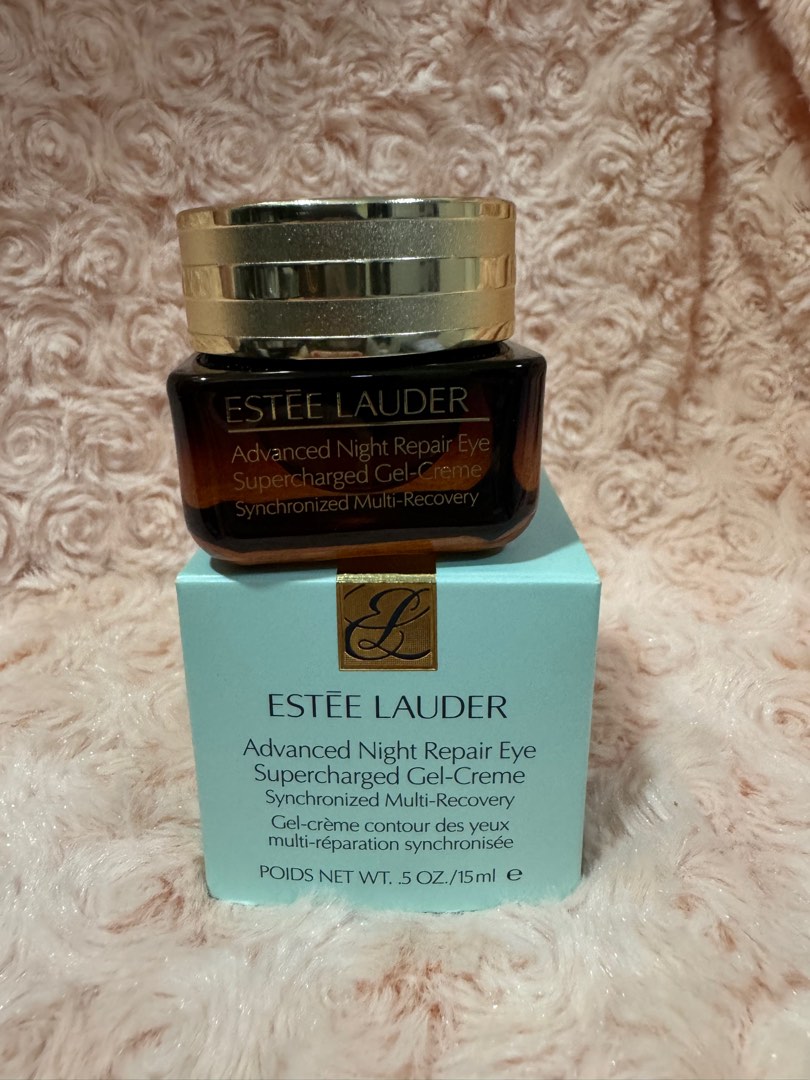 Exquisite Estee Lauder Eye Cream Scene in 4K