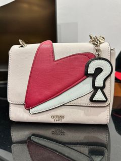 (Category: ) located in . Submitted by preloved_afi (Listing ID 1336212512, Image 1). Description: .