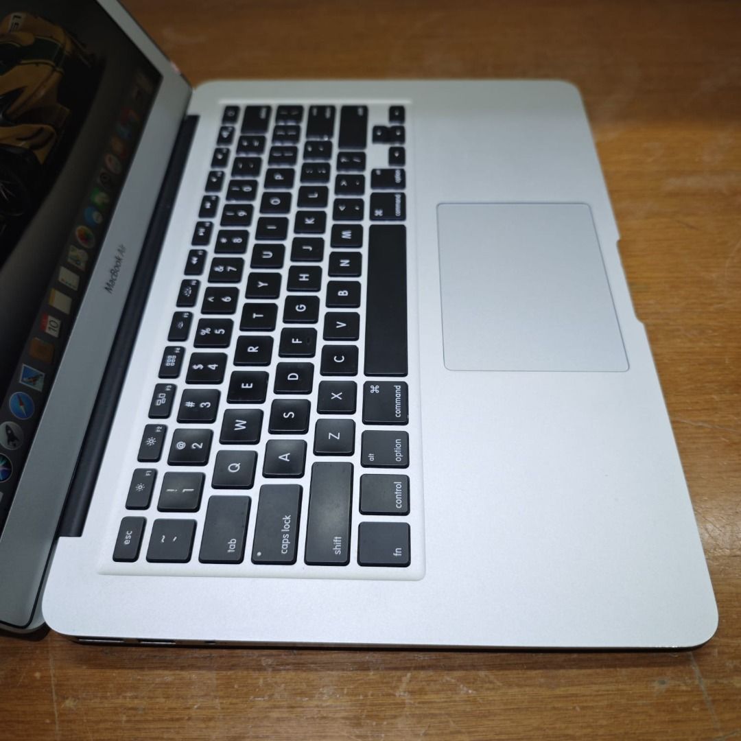 SALE】MacBook Air 2014 返っ 13インチ 8/256