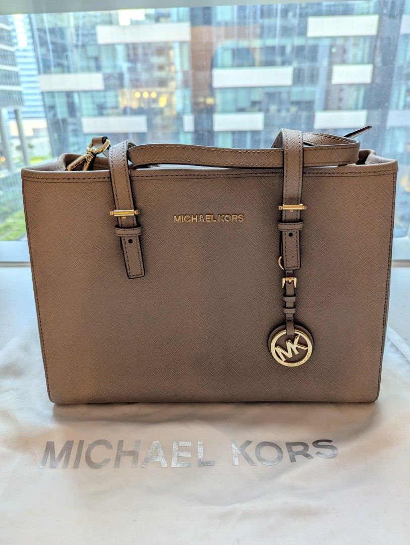 Michael kors 2 way bag 2025