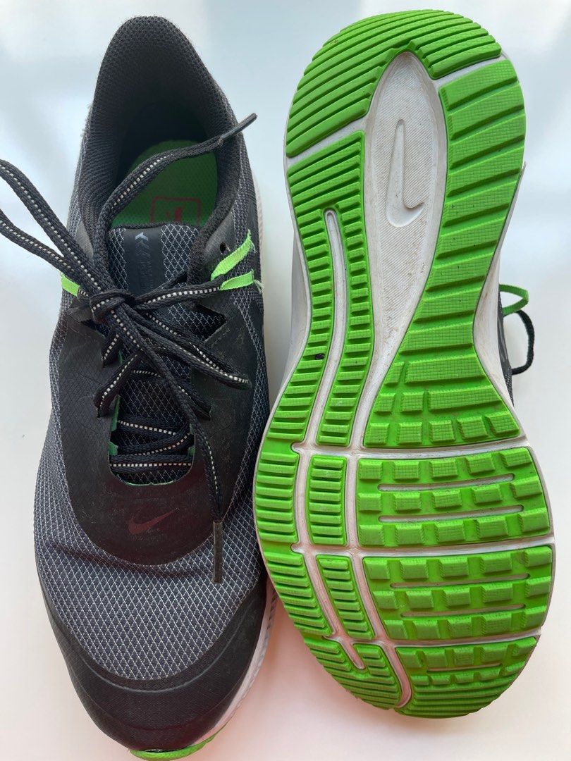 Nike Green Black Trainers Size UK7.5 US 8.5 EU 42 Men s Fashion Footwear Sneakers on Carousell
