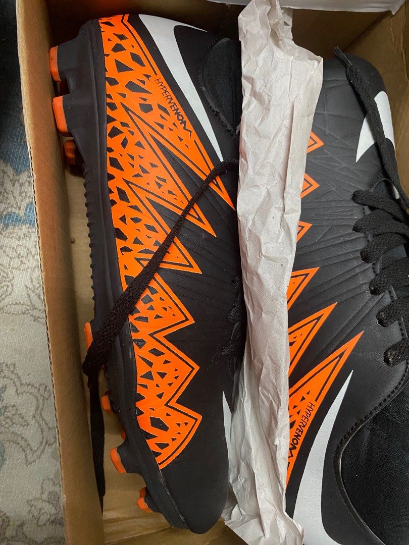 Kasut bola nike hypervenom baru top