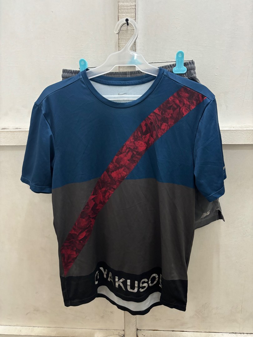 gyakusou nike shirt
