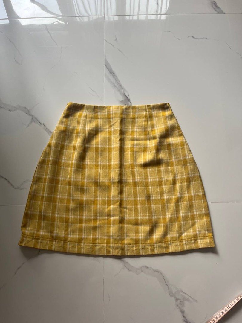 pomelo yellow plaid skirt, Women's Fashion, Bottoms, Skirts on