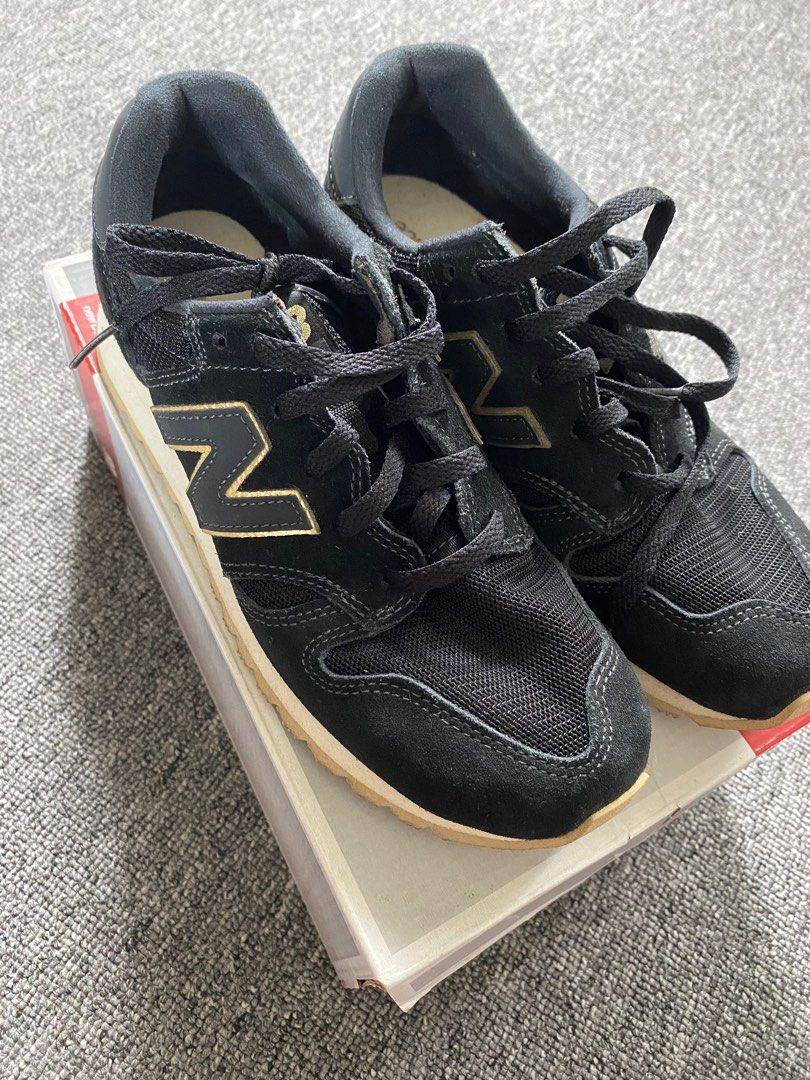 Preloved New Balance Original Fesyen Wanita Sepatu di Carousell